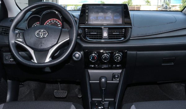 豐田威馳油耗多少真實(shí)油耗 百公里油耗6.7L(一公里消耗5毛錢(qián))