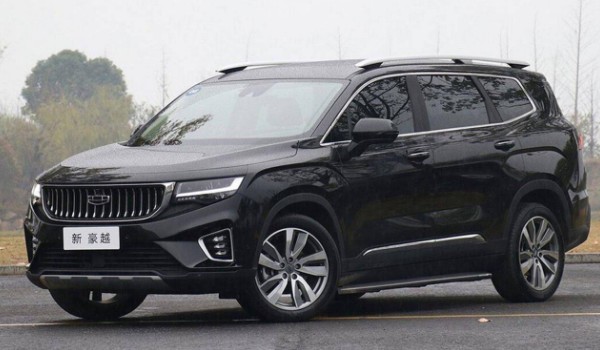 吉利豪越和長(zhǎng)安cs75plus哪個(gè)好 cs75plus動(dòng)力強(qiáng)(豪越車長(zhǎng)4.8米)