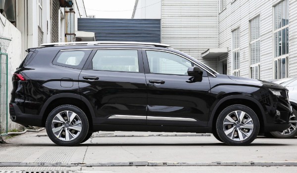 豪越油耗多少真實(shí)油耗 百公里油耗9.9L(一公里消耗7毛錢)