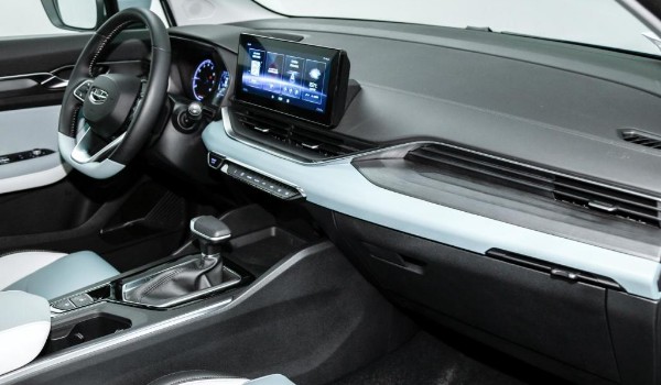 帝豪s油耗一公里多少錢(qián) 一公里消耗6毛錢(qián)(排量影響油耗)