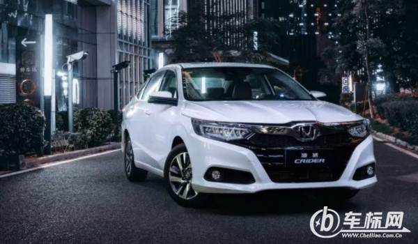 凌派怎么樣 爆發(fā)力強(qiáng)、外觀年輕運(yùn)動(dòng)、后排空間大（軸距2730mm）