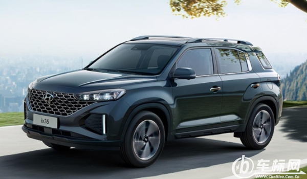 現(xiàn)代ix35怎么樣 加速效果好、車身配置豐富、中控設(shè)計不錯