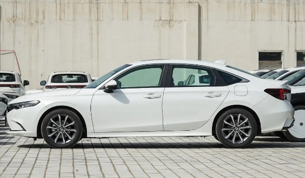 本田型格油耗一公里多少錢(qián) 消耗5毛錢(qián)(排量影響油耗)