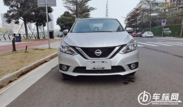 軒逸怎么樣 車輛尺寸好、加速強(qiáng)勁、內(nèi)飾用料很不錯