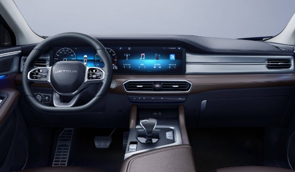 捷途x90plus安全性如何 主動安全配置齊全(搭載四個氣囊)