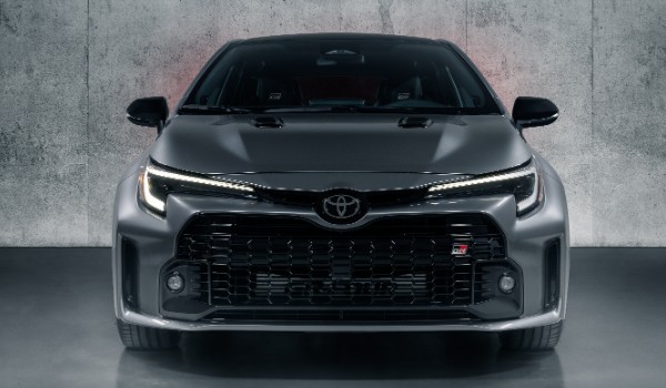 豐田卡羅拉和大眾寶來(lái)哪個(gè)好 寶來(lái)動(dòng)力更強(qiáng)(配置豐富)