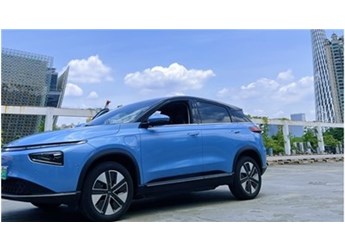 專治停車恐懼癥的小鵬G3i，我承認(rèn)被種草了