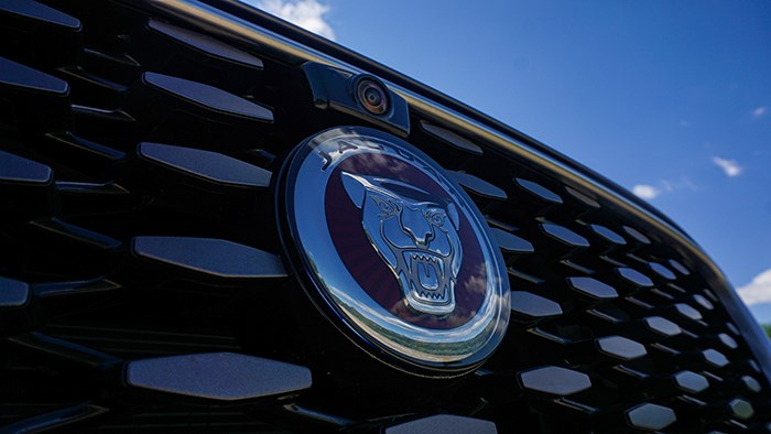 個性鮮明 捷豹F-PACE 2.0T 賽旗版評測