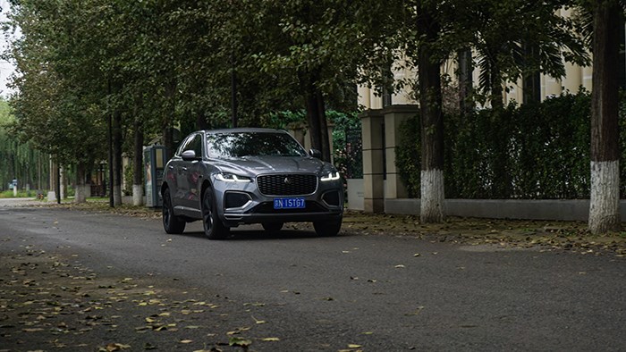 個性鮮明 捷豹F-PACE 2.0T 賽旗版評測