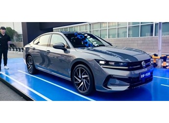 一汽-大眾全新一代邁騰正式上市 售價17 99-24.69萬元