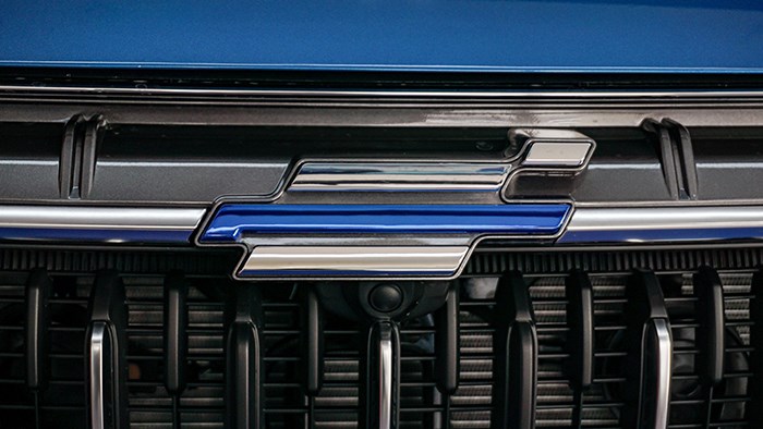 樹立10萬級SUV價(jià)值新標(biāo)桿 試駕長安歐尚X5