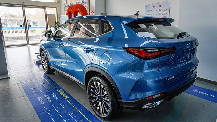 樹立10萬級SUV價(jià)值新標(biāo)桿 試駕長安歐尚X5