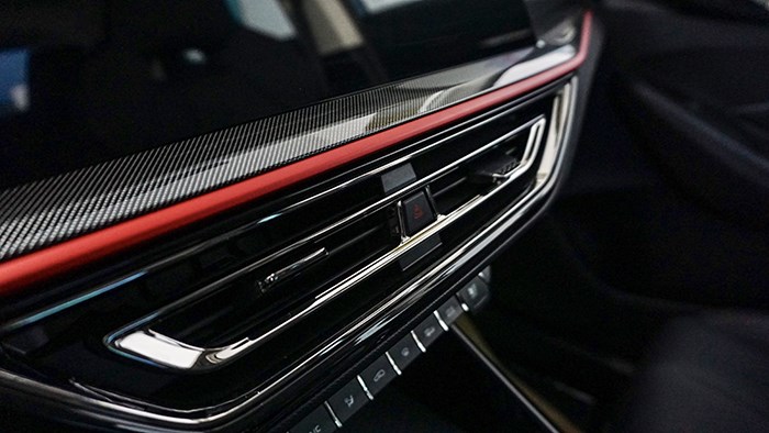 樹立10萬級SUV價(jià)值新標(biāo)桿 試駕長安歐尚X5