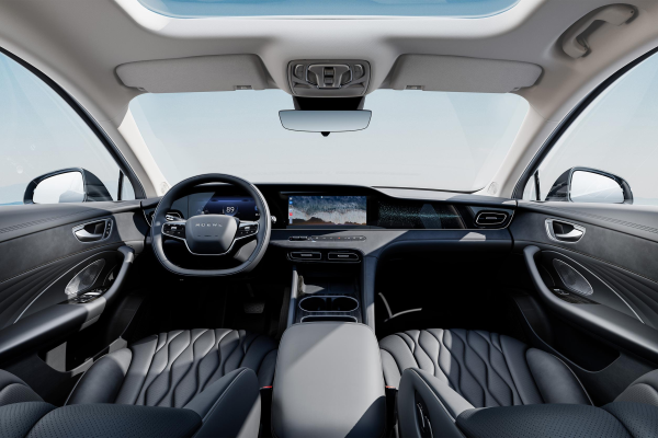 10萬價位四款混動家轎對比 比亞迪秦PLUS已經(jīng)不吃香了？