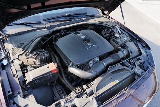 英倫經(jīng)典在中國延續(xù) 試駕國產(chǎn)捷豹XFL