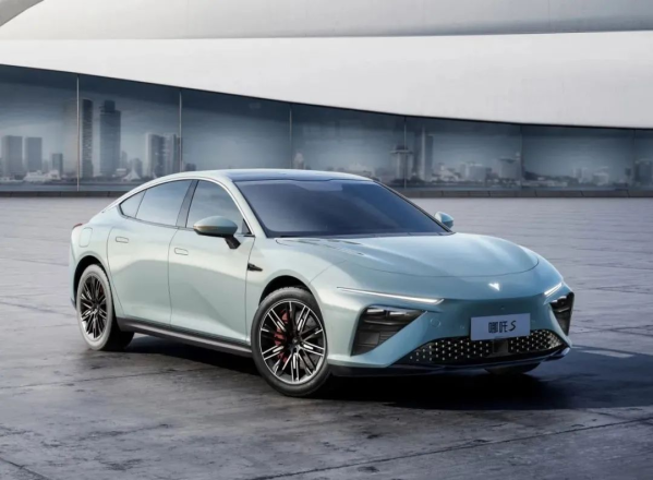 7月國(guó)內(nèi)新能源車(chē)企銷(xiāo)量排名公布 五菱排第二 第一毋庸置疑