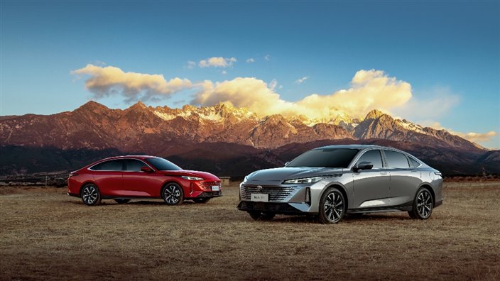 E:\長安圖片\【媒體資料夾】“經(jīng)典煥新，有你真好”長安汽車春季煥新發(fā)布會\產(chǎn)品圖片素材\第三代逸動\美圖\小圖\L1000977 拷貝.jpg