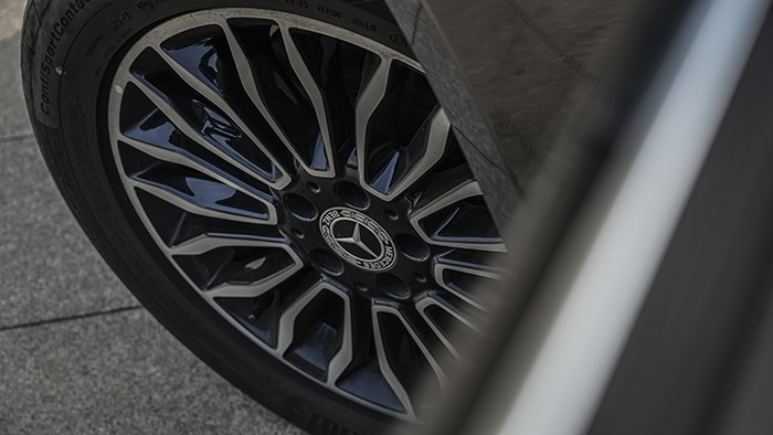 德系高端商務MPV 試駕奔馳V260L 