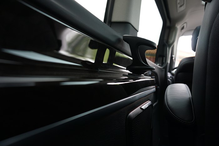 德系高端商務MPV 試駕奔馳V260L 