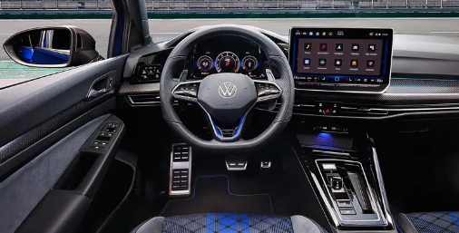  燃油鋼炮還能堅持多久！大眾發(fā)布新款高爾夫R：零百僅需4.6秒