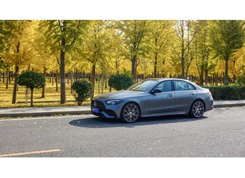兼具豪華與性能  試駕奔馳AMG C43 4MATIC