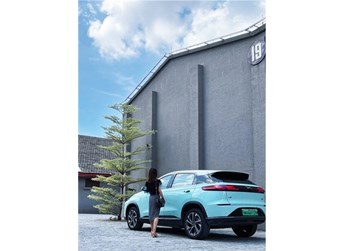 車主說丨買車后的第一件事，就是開著G3i帶它去看雪