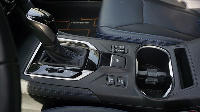 穿梭在城市與郊野 跨界SUV斯巴魯XV評測