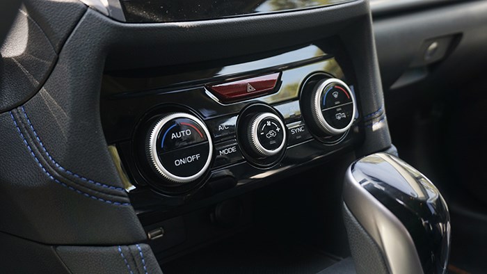 穿梭在城市與郊野 跨界SUV斯巴魯XV評測