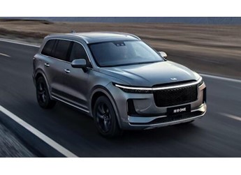 理想高管：理想ONE后決定棄用三缸機，成本過高