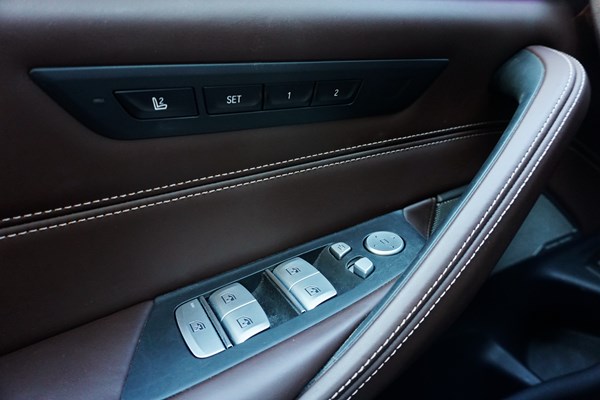 動(dòng)靜自如 試駕華晨寶馬5系 插電式混合動(dòng)力