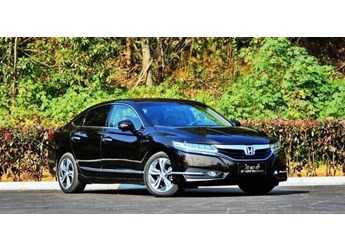 本田雅閣 新聞封面圖