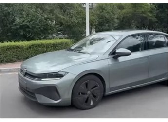 看齊大哥邁騰！全新大眾速騰實車曝光：現(xiàn)款12.79萬元起