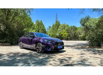 彰顯車主獨(dú)特品味  試駕寶馬M235L