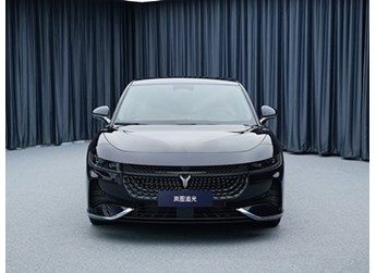 嵐圖追光PHEV版實車曝光 搭1.5T插混系統(tǒng) 預(yù)計三季度上市 封面圖