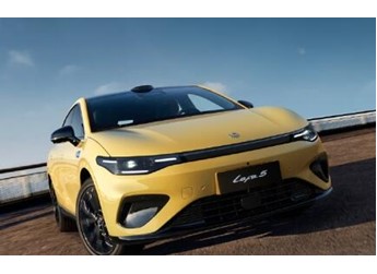 一圖看懂：純電鋼炮零跑Lafa5五款車型到底如何選 封面圖