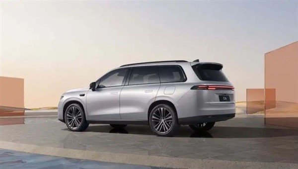 15.58萬起！零跑6座SUV開賣 網(wǎng)友：把增程價格打下來了