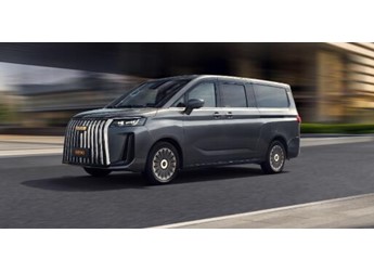 12.98萬元起，全場景舒享大型MPV銳勝M(fèi)8，家庭用車新選擇 封面圖