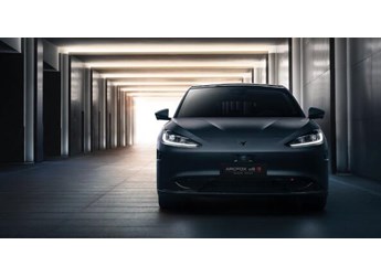 先行實力的肯定！極狐阿爾法S全新HI版摘得軒轅獎最佳智駕獎 封面圖