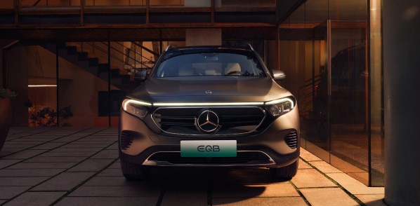 梅賽德斯-奔馳推遲電動汽車轉(zhuǎn)型計劃 將繼續(xù)生產(chǎn)燃油車