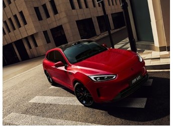 問(wèn)界M5 Ultra新配色官圖發(fā)布 將8月25日上市 封面圖