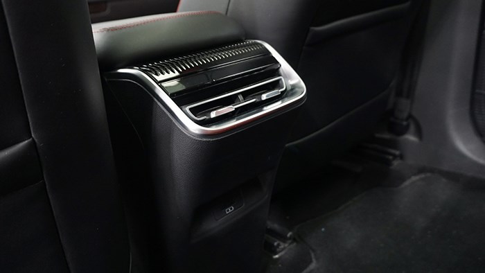 有顏值也有內(nèi)涵 實拍北京魔方試裝版