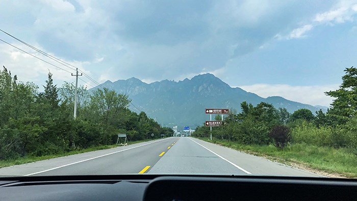 雨后見美景 雷克薩斯RX450hL懷來官廳游記