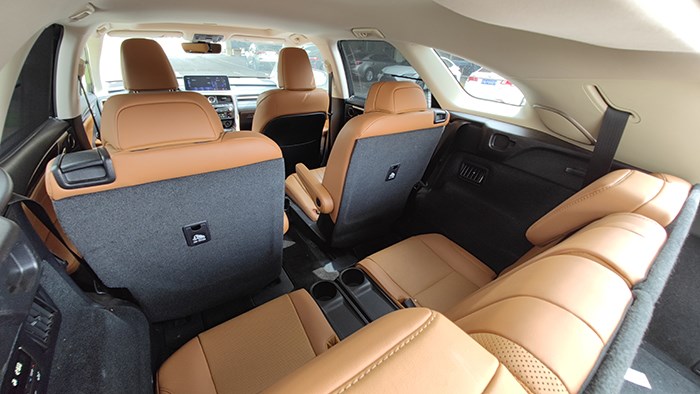 雨后見美景 雷克薩斯RX450hL懷來官廳游記