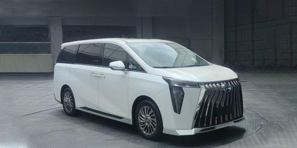 傳祺全新M8內(nèi)飾官圖公布 副駕山水畫(huà)飾板成一大亮點(diǎn)