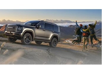 哈弗H9穿越版上市：標(biāo)配AT胎+800mm涉水能力！限時只要23.29萬