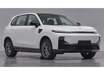 零跑B10內(nèi)飾實(shí)車圖正式亮相 將3月10日開啟預(yù)售