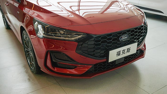 換回四缸全新面貌 萬車網(wǎng)實(shí)拍2022福特新款?？怂筍T