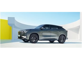 插混、增程全給到，長安UNI-Z滿足強(qiáng)動力、超級省、高舒適出行需求 封面圖