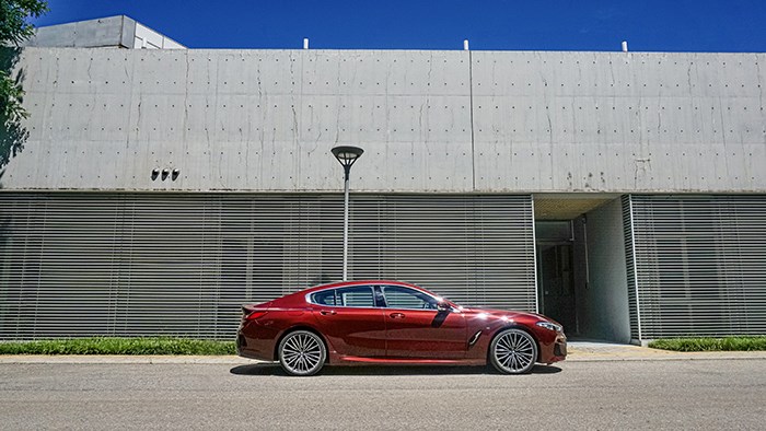 隨時變換角色 寶馬8系四門轎跑車評測