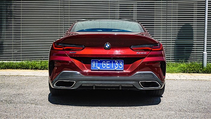 隨時變換角色 寶馬8系四門轎跑車評測